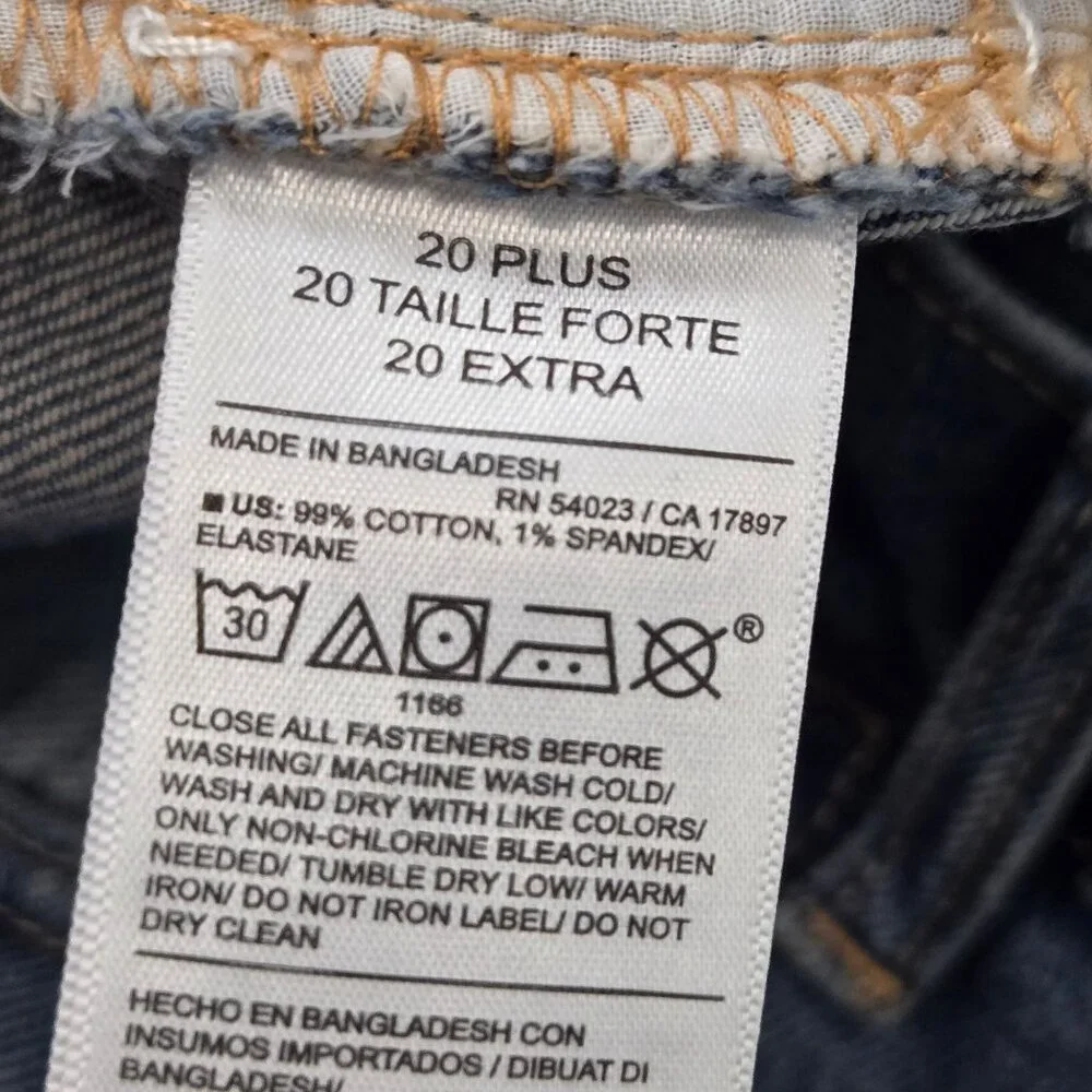 Old Navy Women's Size 20 High-Waisted Built-In Tough Flare Jeans Medium Wash NEW
